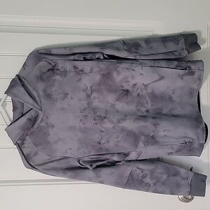 Women's Lululemon Gray Athletic Pullover Jacket with Hood Size S/M